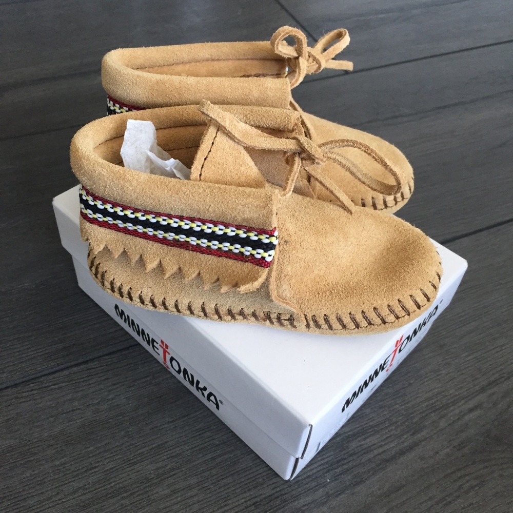 Minnetonka Shoes